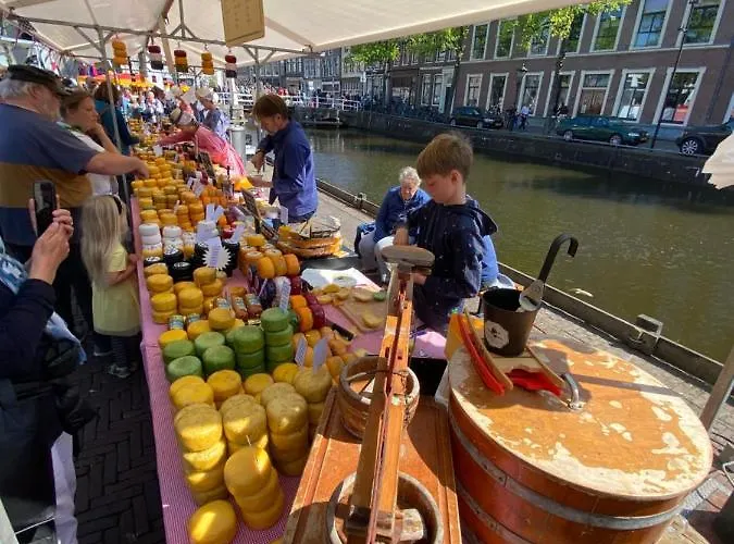 Mini 30 M2 With In The Hart Of Alkmaar