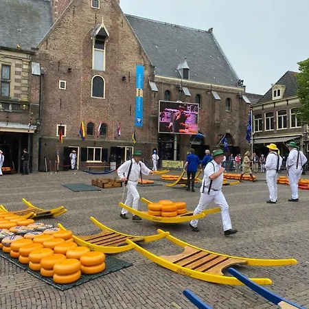 Mini 30 M2 With In The Hart Of Alkmaar